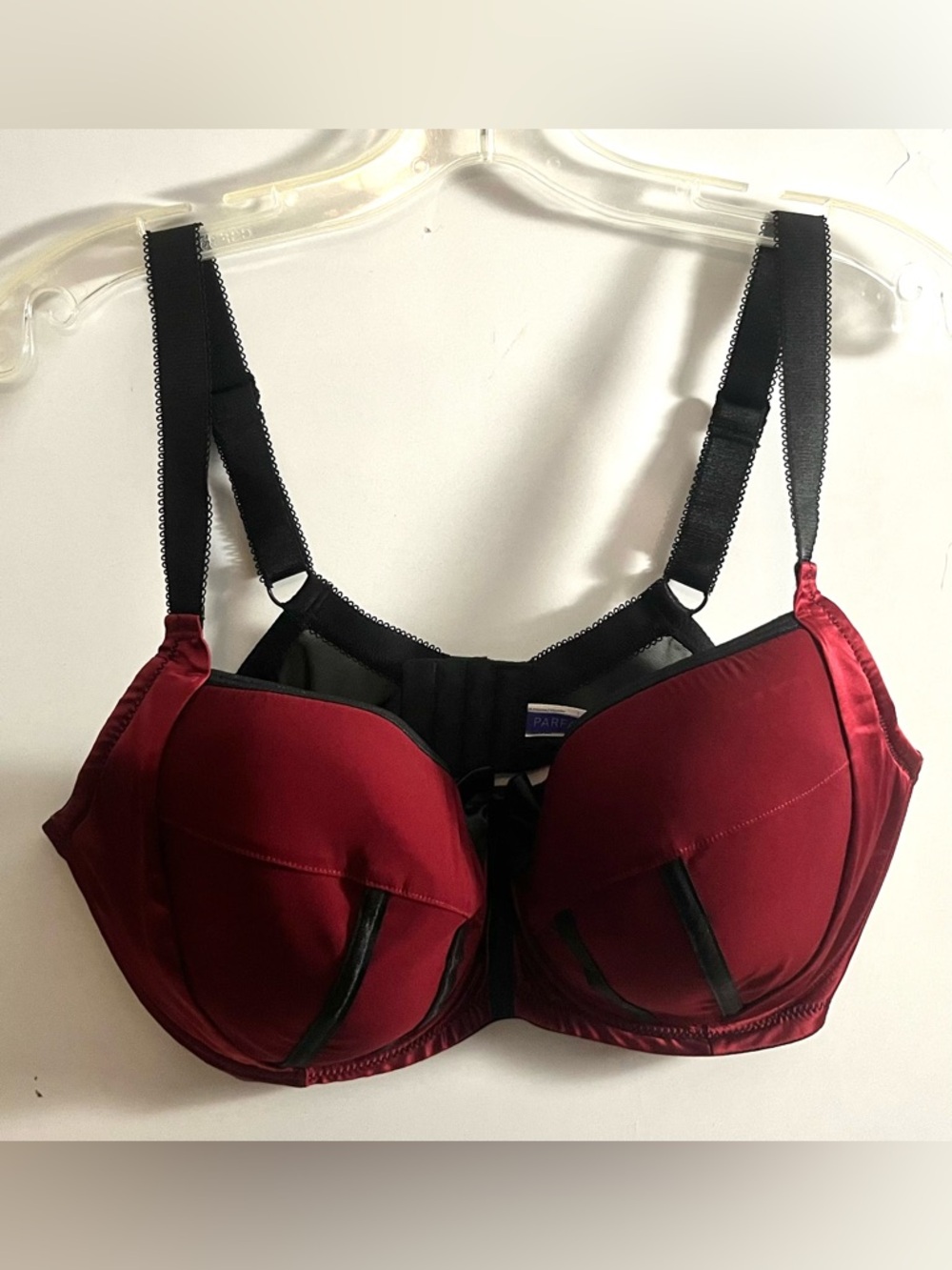 Parfait Red & Black Underwire Bra – Size 36I (NWOT)